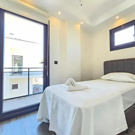 Villa Luxury With Forest View In Yesiluzumlu Fethiye