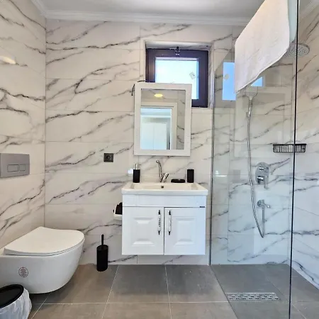 Villa Luxury With Forest View In Yesiluzumlu