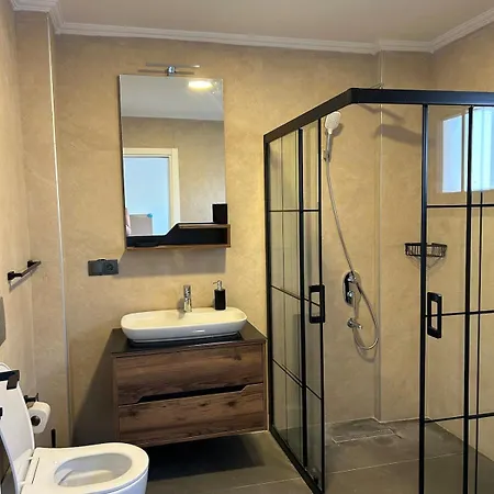 Luxury With Forest View In Yesiluzumlu ヴィラ *